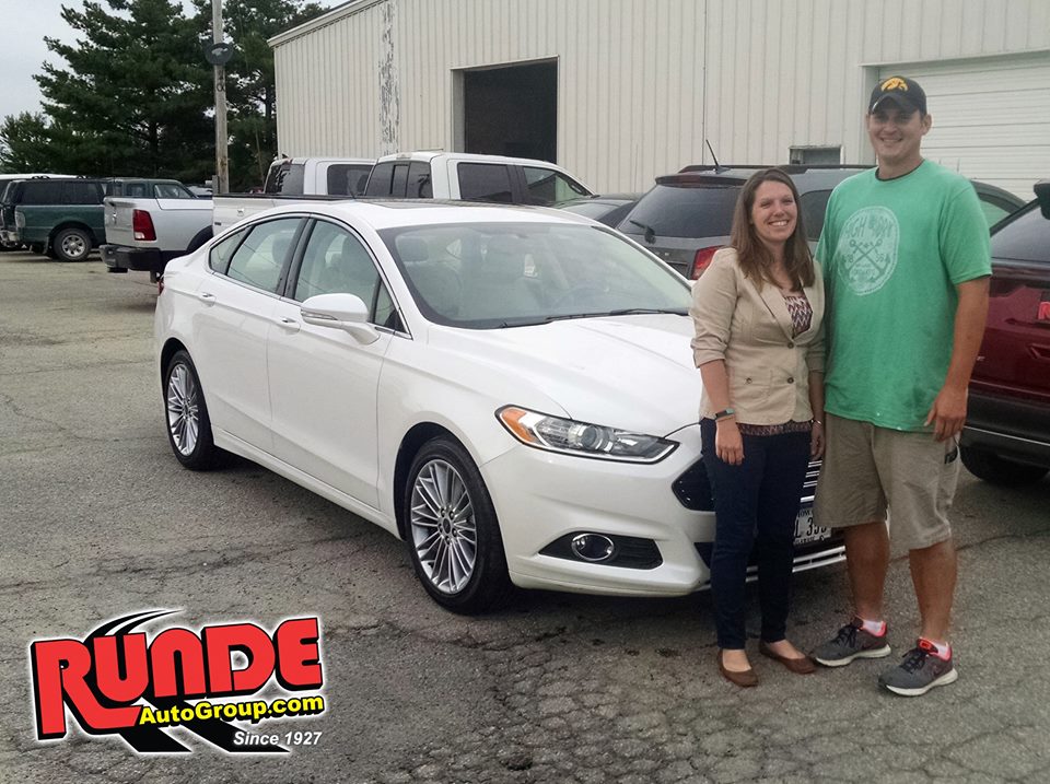  Manchester Iowa Ford Fusion Dealership